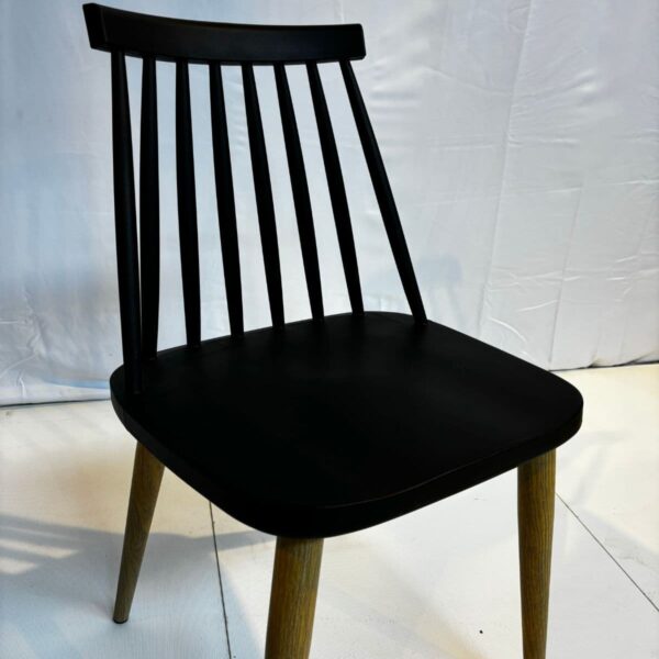 Chaise noire et bois – Image 2