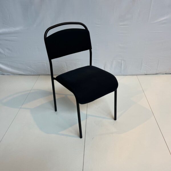 Chaise visiteur noire