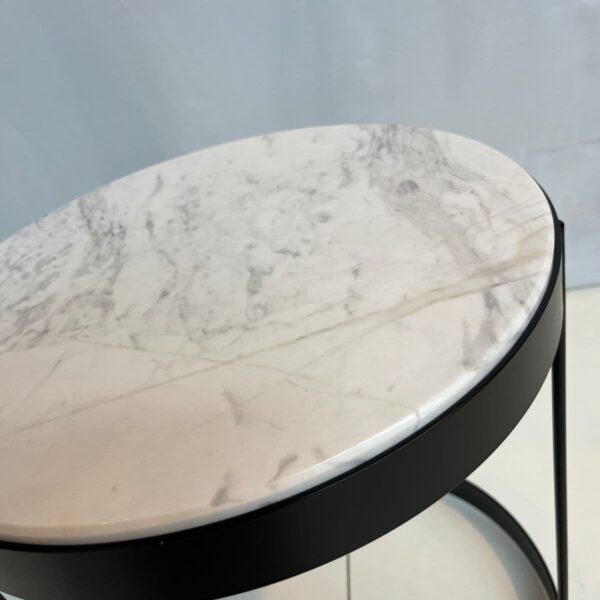 Table d'appoint avec dessus en marbre – Image 2
