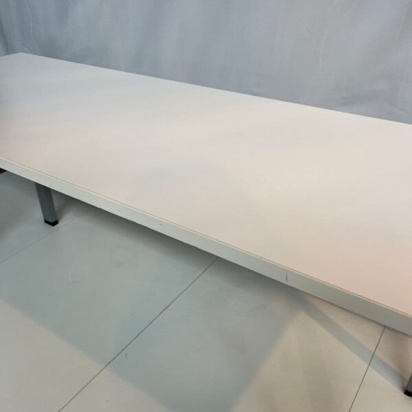 Table blanche 160x60 – Image 2