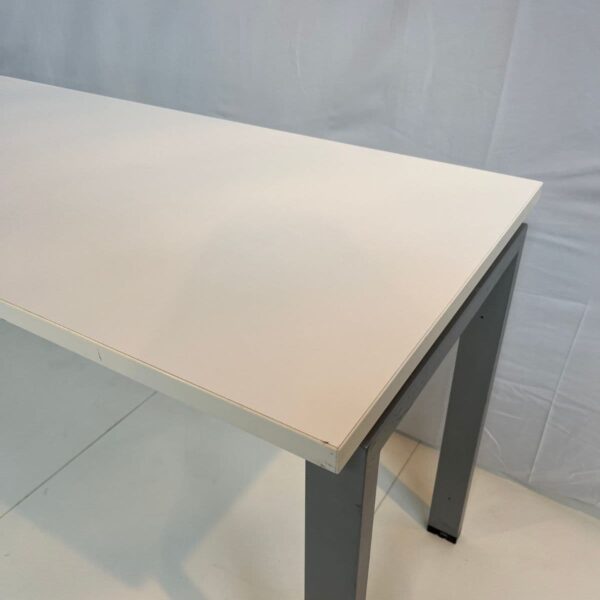 Table blanche 160x60 – Image 3