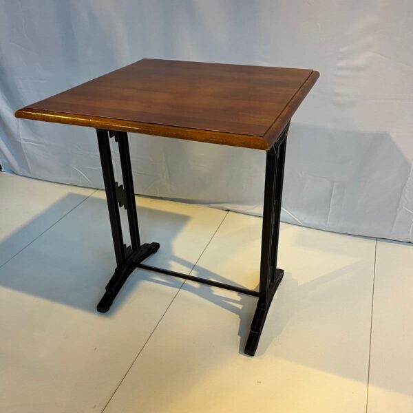 Table restauration 60x60