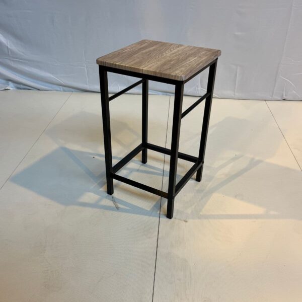 Tabouret style industriel