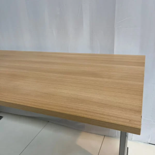 Bureau réglable en hauteur EOL – Image 2