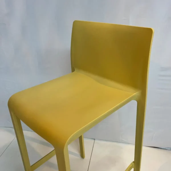 Tabouret haut jaune PEDRALI VOLT – Image 4