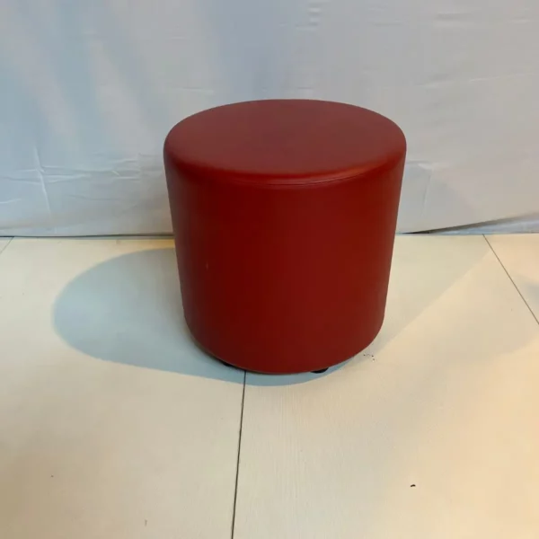 Pouf rond en cuir rouge