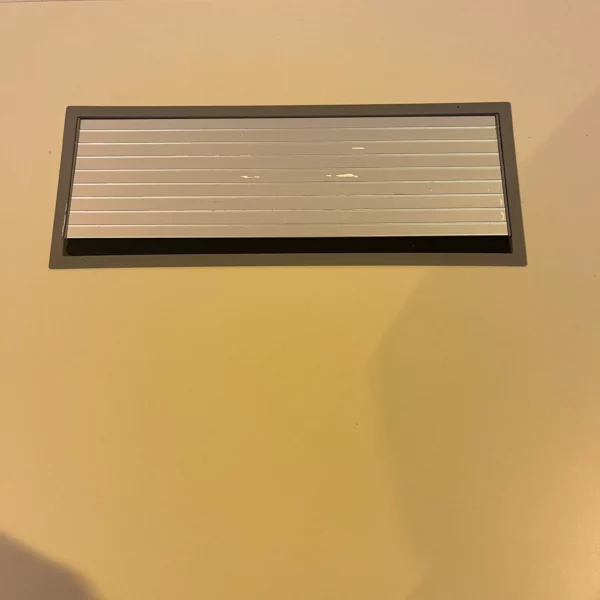 Bureau STEELCASE 140 x 80 cm – Image 3