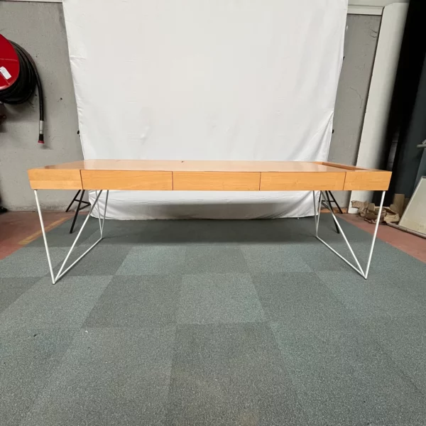 BUREAU DE DIRECTION NARBUTAS
