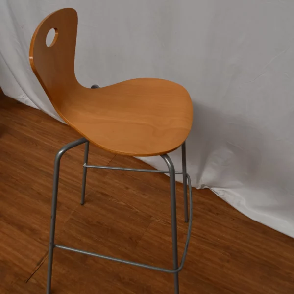 Chaise haute en bois - CHA047 – Image 3