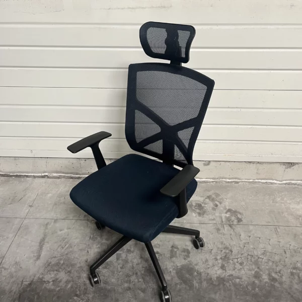 Fauteuil bleu avec têtière - CHA064