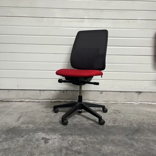 Fauteuil rouge Haworth - CHA061 – Image 2