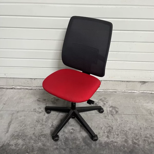 Fauteuil rouge Haworth - CHA061