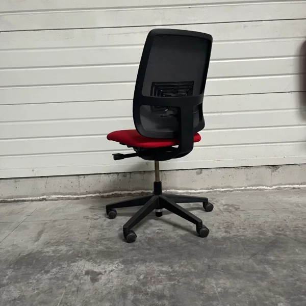 Fauteuil rouge Haworth - CHA061 – Image 3